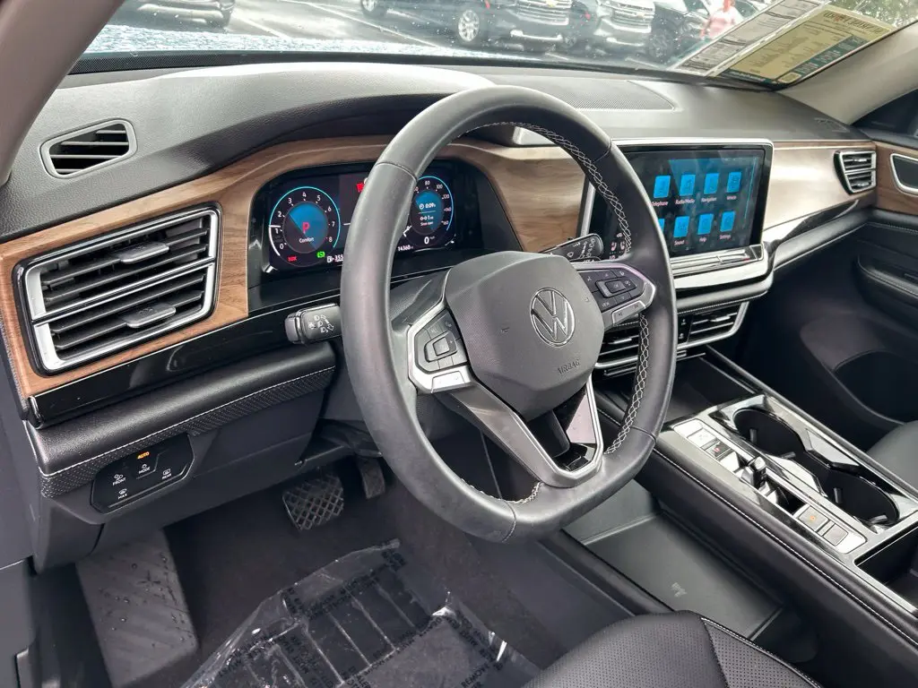 2026 Volkswagen Atlas - $31,999