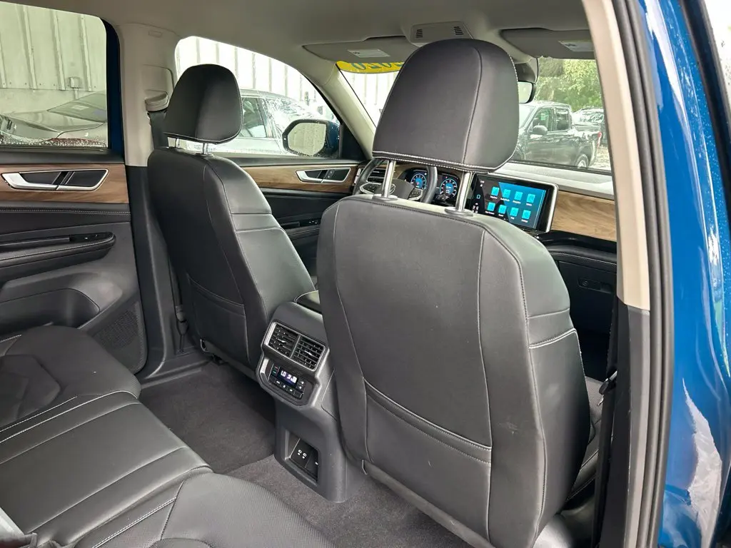 2026 Volkswagen Atlas - $31,999