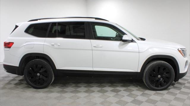 2026 Volkswagen Atlas SE
