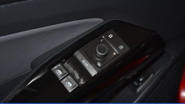 2023 Volkswagen ID 4  Pro S
