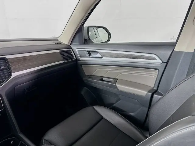 2023 Volkswagen Atlas - $17,791