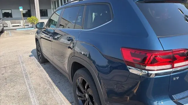 2022 Volkswagen Atlas SE