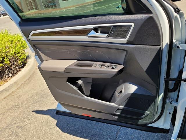2023 Volkswagen Atlas - $24,900