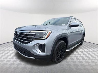 Photo of a 2024 Volkswagen Atlas SE 4DR SUV W/Technology for sale