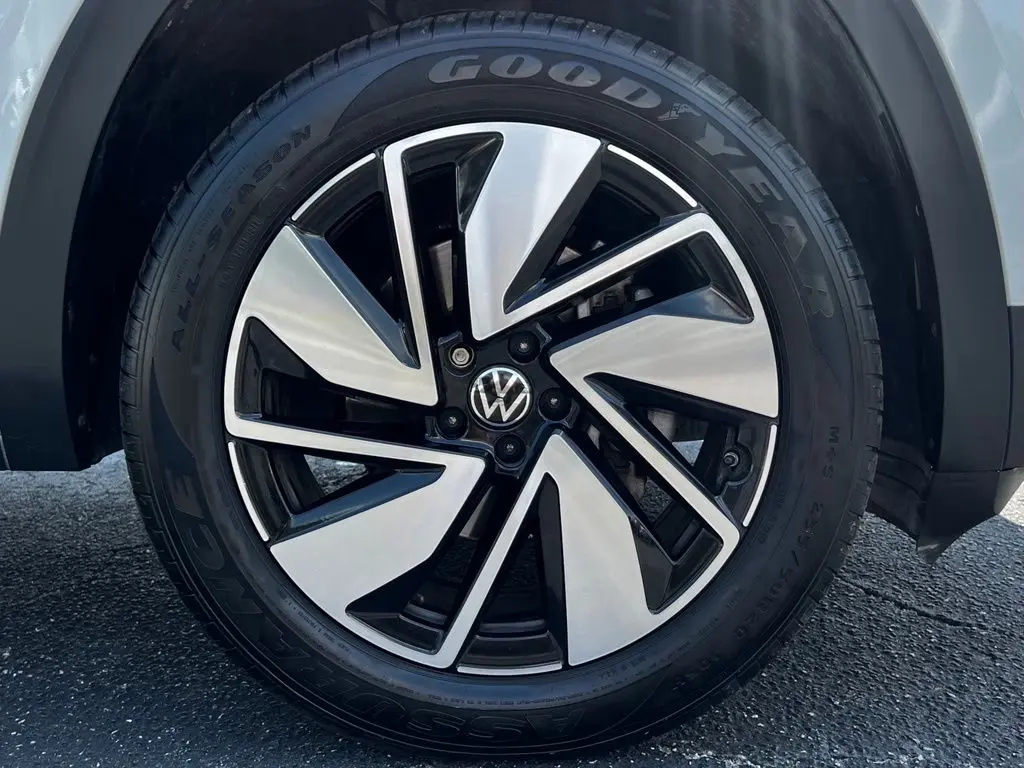 2025 Volkswagen Atlas - $28,088