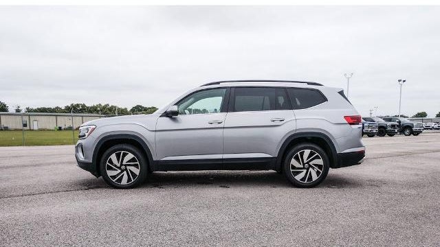 2025 Volkswagen Atlas SE