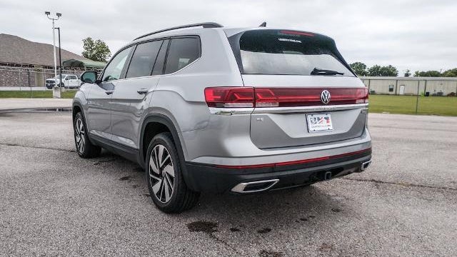 2025 Volkswagen Atlas SE