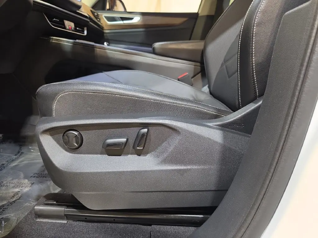 2025 Volkswagen Atlas - $28,677