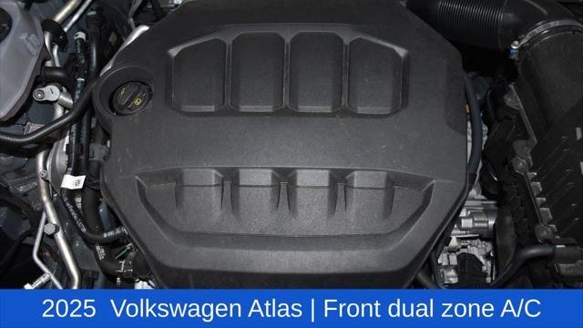 2025 Volkswagen Atlas SE