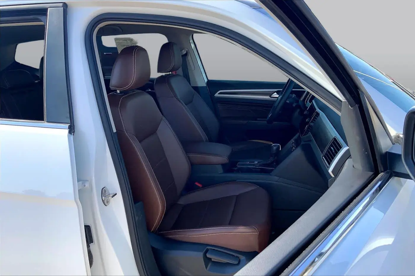 2022 Volkswagen Atlas - $17,795