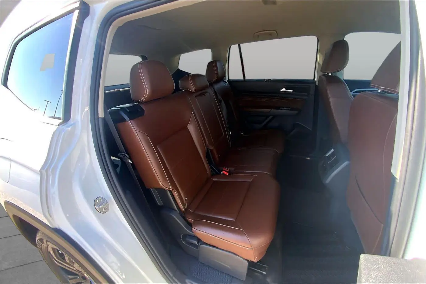 2022 Volkswagen Atlas - $17,795