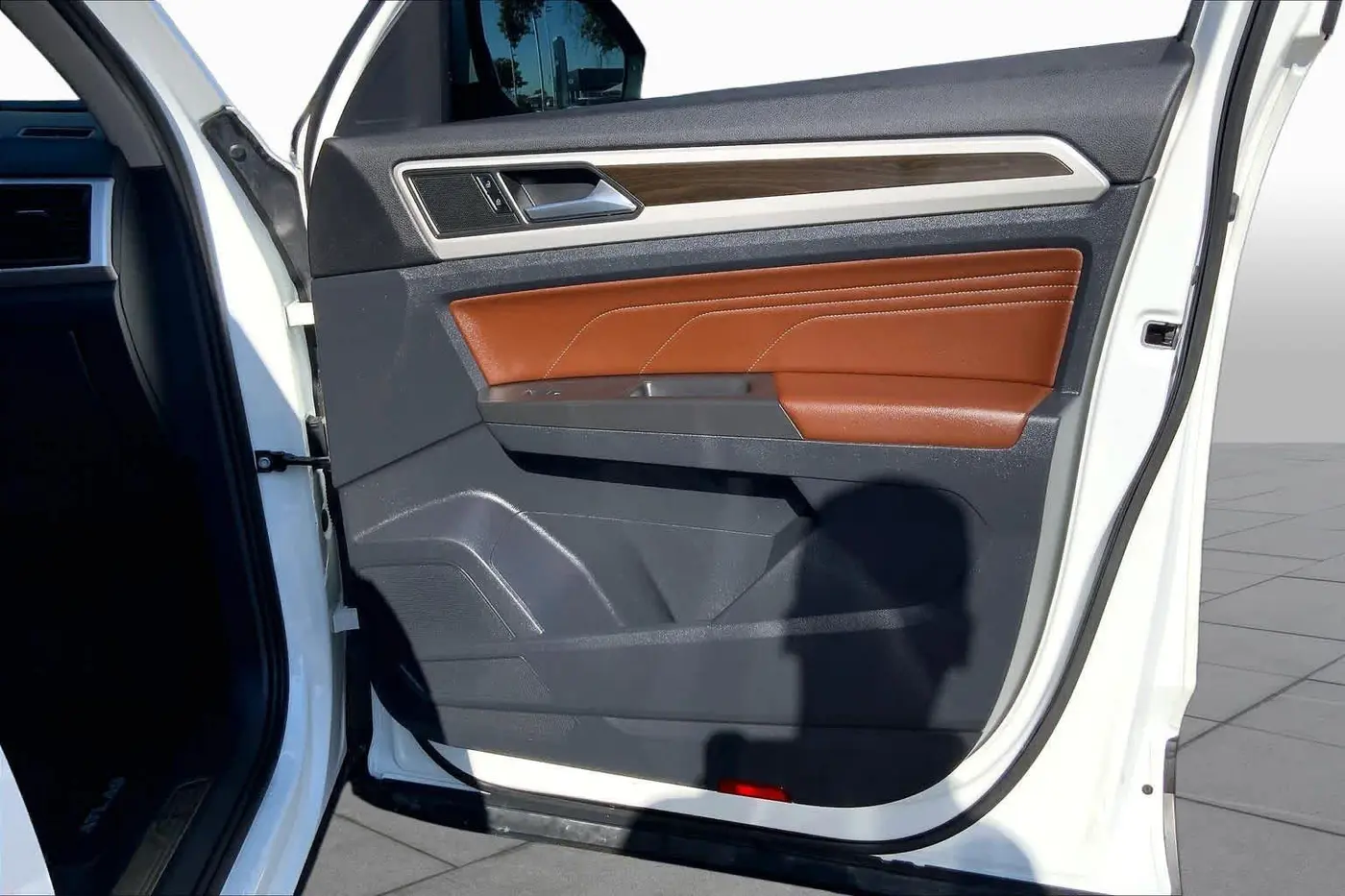 2022 Volkswagen Atlas - $17,795