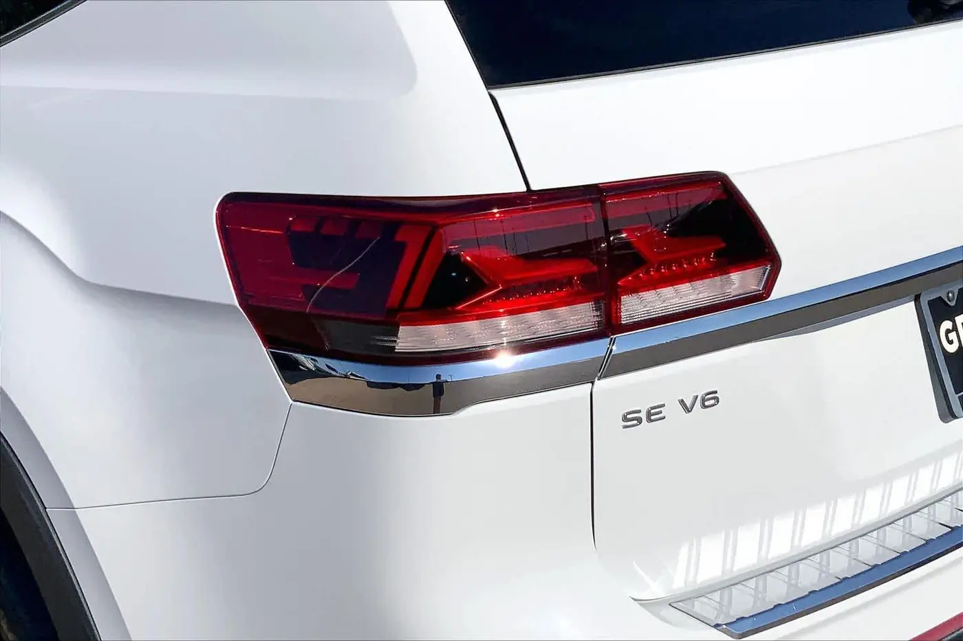 2022 Volkswagen Atlas - $17,795