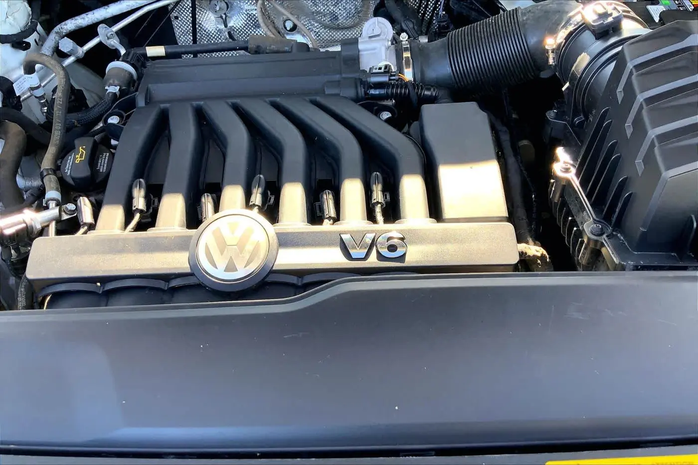 2022 Volkswagen Atlas - $17,795