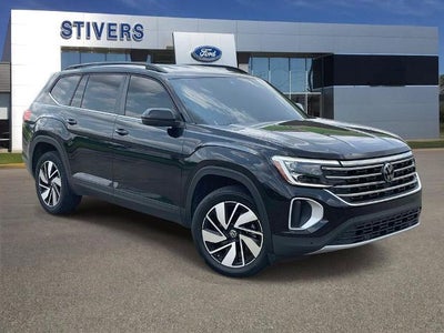 Photo of a 2024 Volkswagen Atlas SE 4DR SUV W/Technology for sale