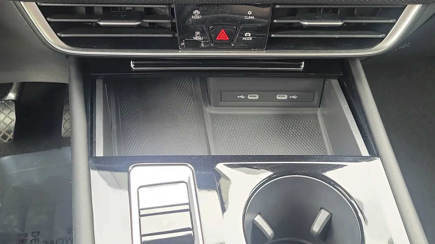 2024 Volkswagen Atlas SE