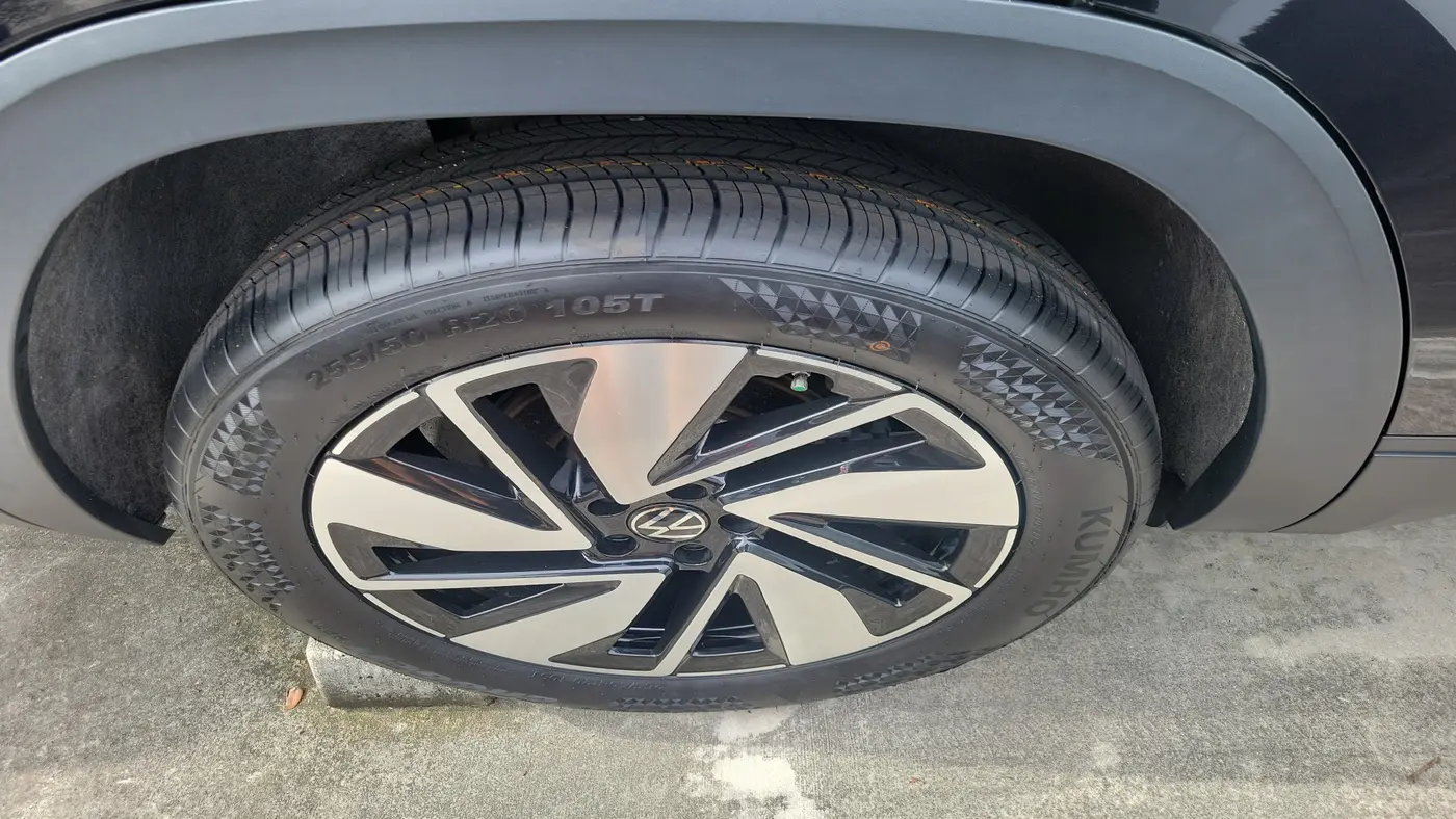 2024 Volkswagen Atlas SE