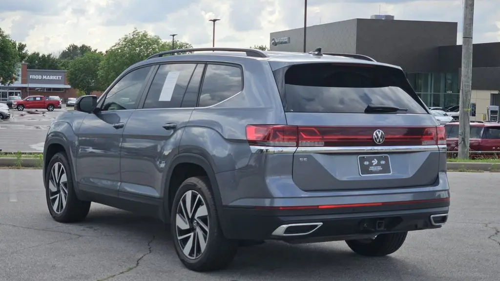 2024 Volkswagen Atlas SE