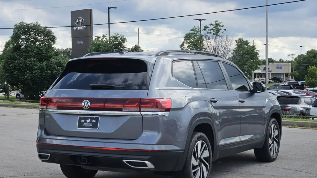 2024 Volkswagen Atlas SE