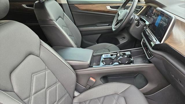 2024 Volkswagen Atlas SE