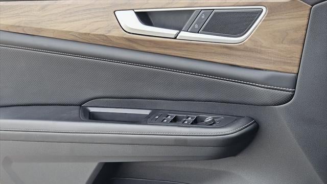 2024 Volkswagen Atlas SE