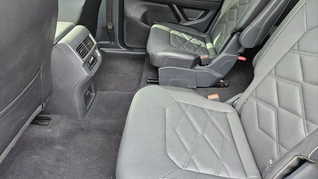 2024 Volkswagen Atlas SE