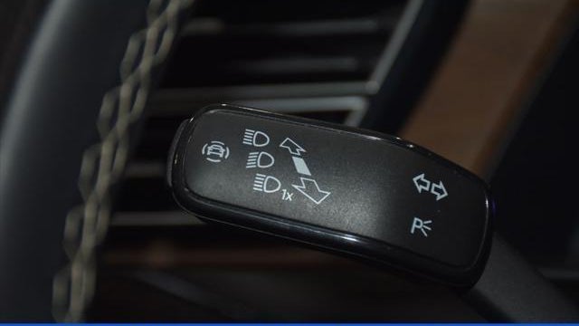 2025 Volkswagen Atlas SE