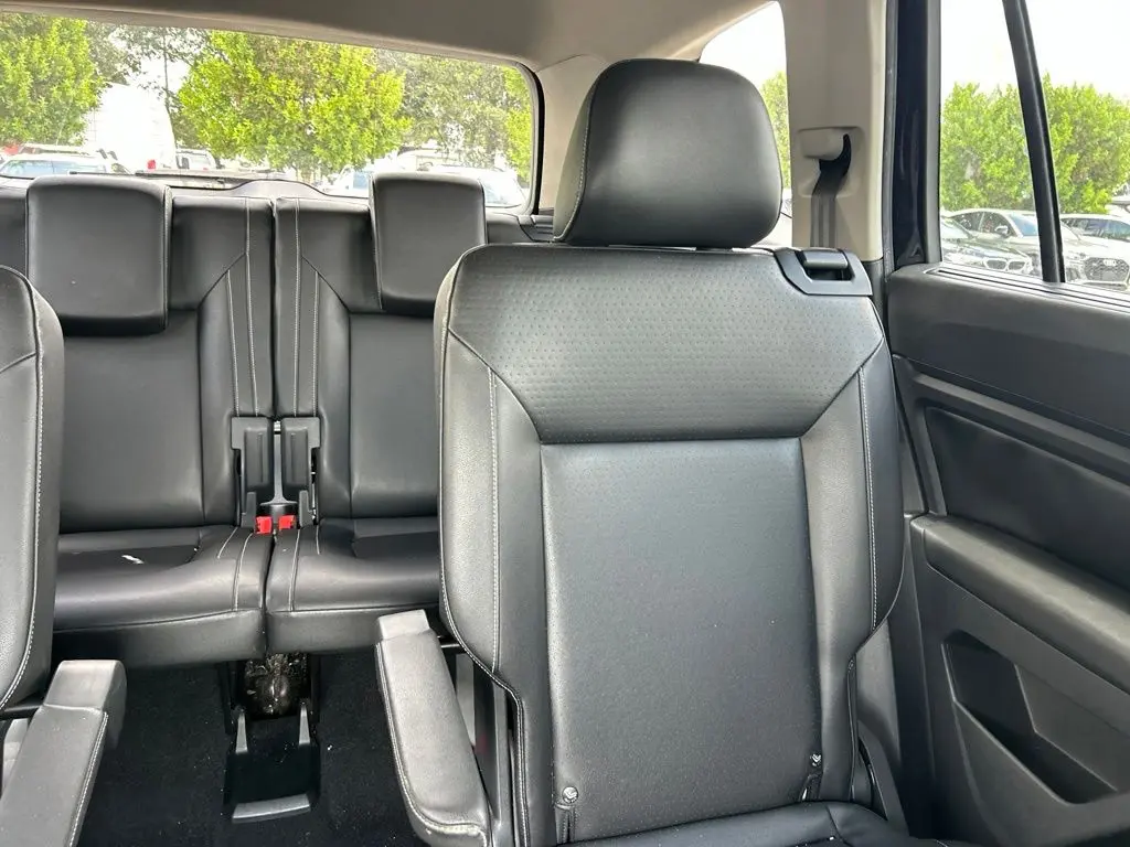 2021 Volkswagen Atlas - $19,923