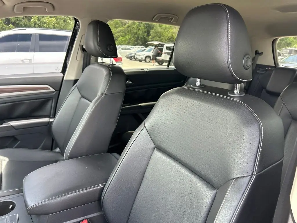 2021 Volkswagen Atlas - $19,923