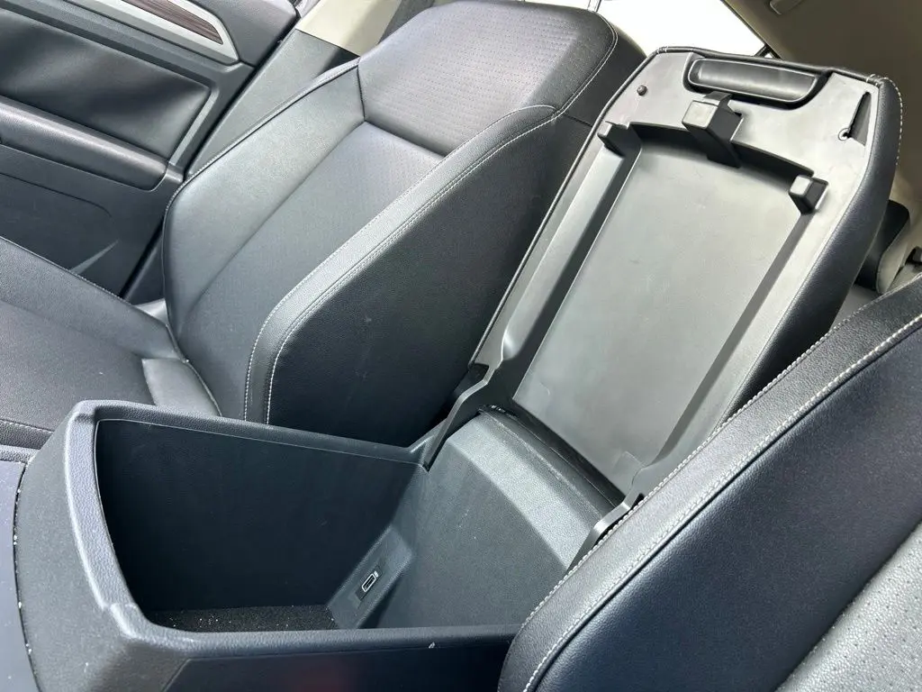 2021 Volkswagen Atlas - $19,923