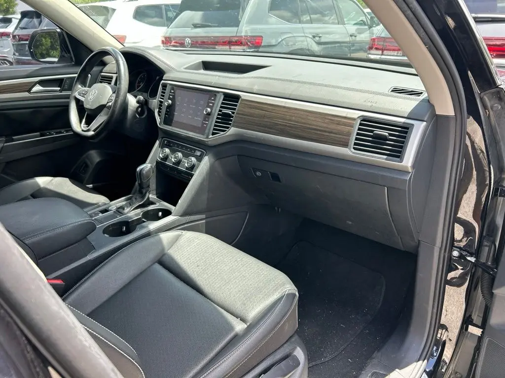 2021 Volkswagen Atlas - $19,923