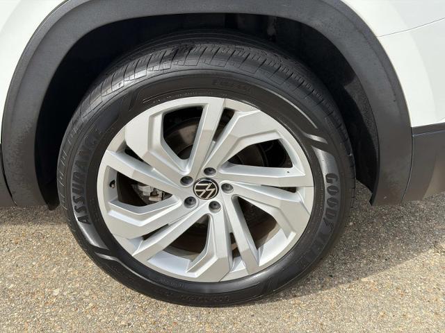 2022 Volkswagen Atlas - $24,380