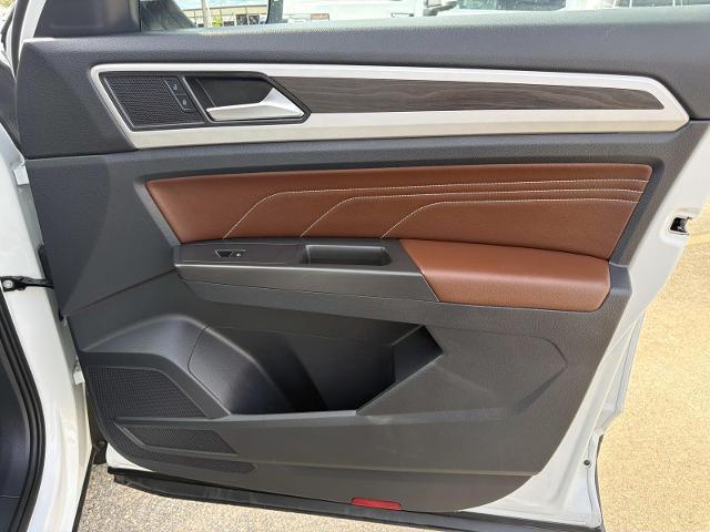 2022 Volkswagen Atlas - $24,380