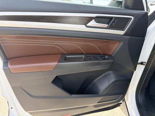 2022 Volkswagen Atlas - $24,380