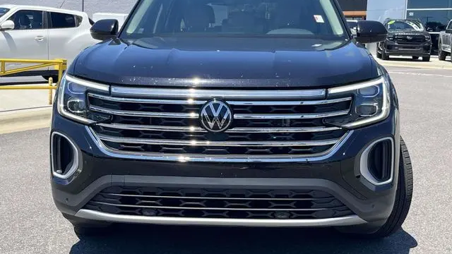 2024 Volkswagen Atlas SE