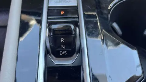 2024 Volkswagen Atlas SE