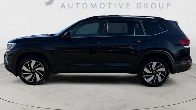 2024 Volkswagen Atlas SE