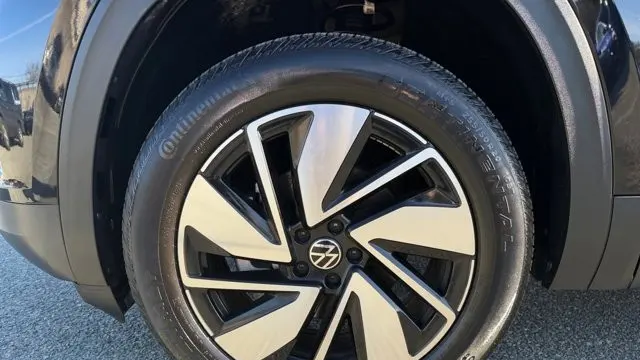 2024 Volkswagen Atlas SE