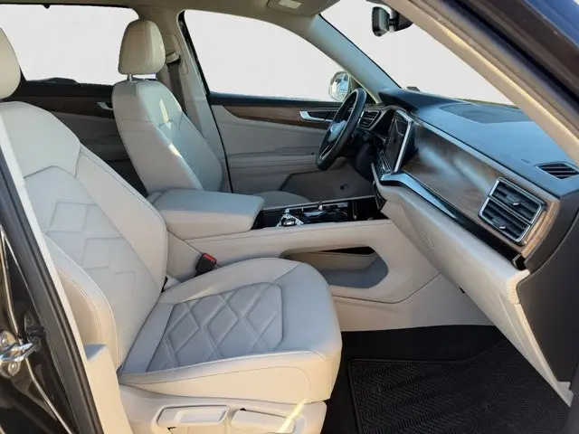 2024 Volkswagen Atlas - $35,995