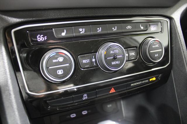 2022 Volkswagen Atlas - $23,898