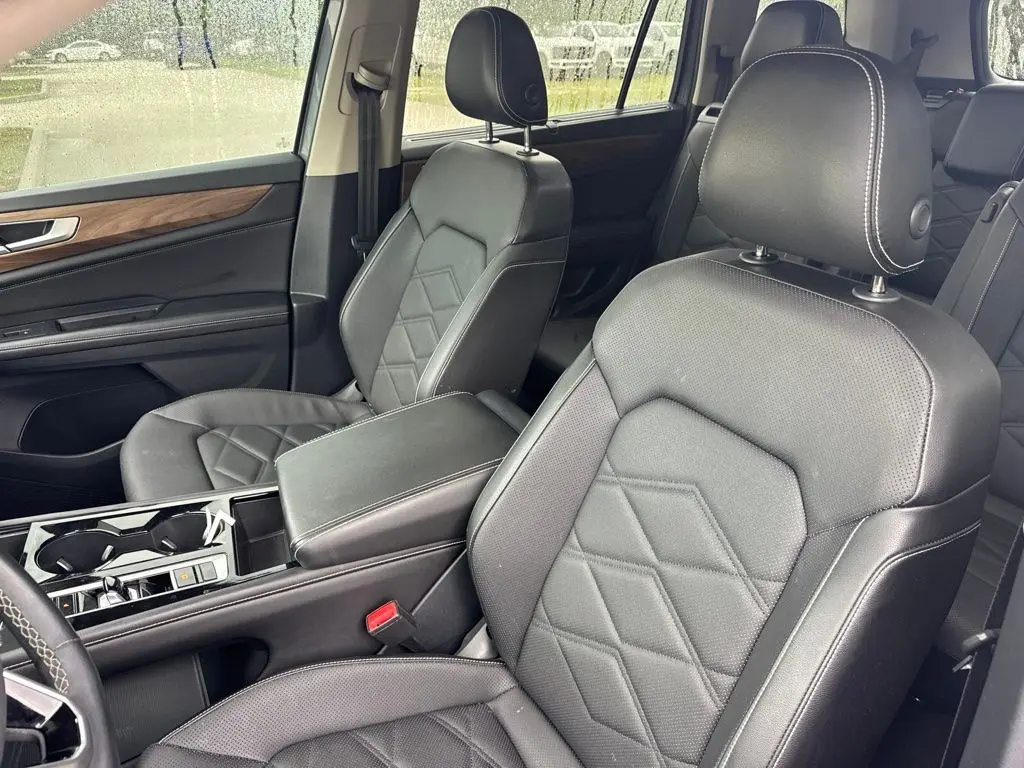 2024 Volkswagen Atlas - $25,497