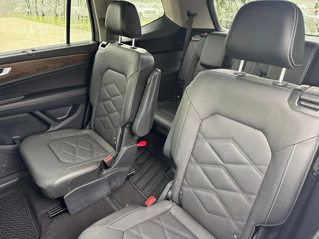 2024 Volkswagen Atlas - $25,497