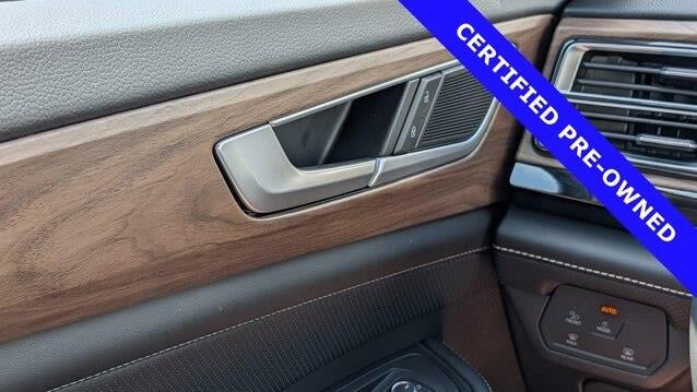 2024 Volkswagen Atlas SE