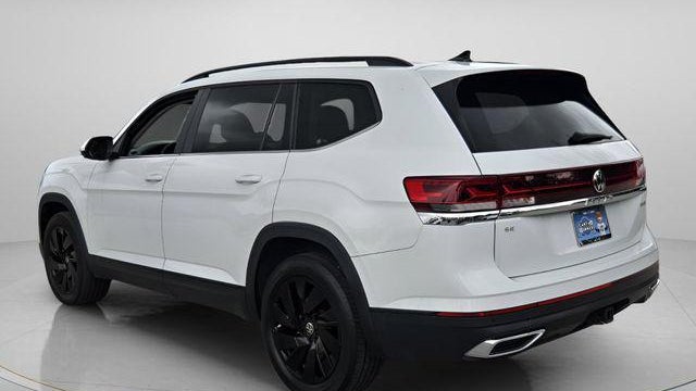 2024 Volkswagen Atlas SE