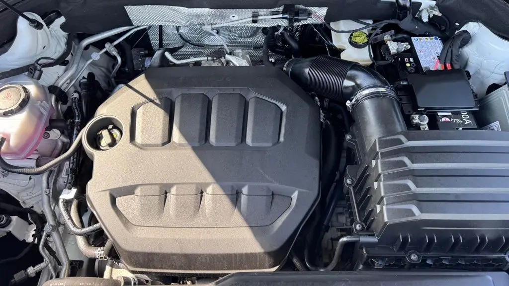 2025 Volkswagen Atlas SE
