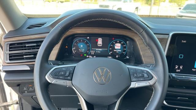 2024 Volkswagen Atlas SE