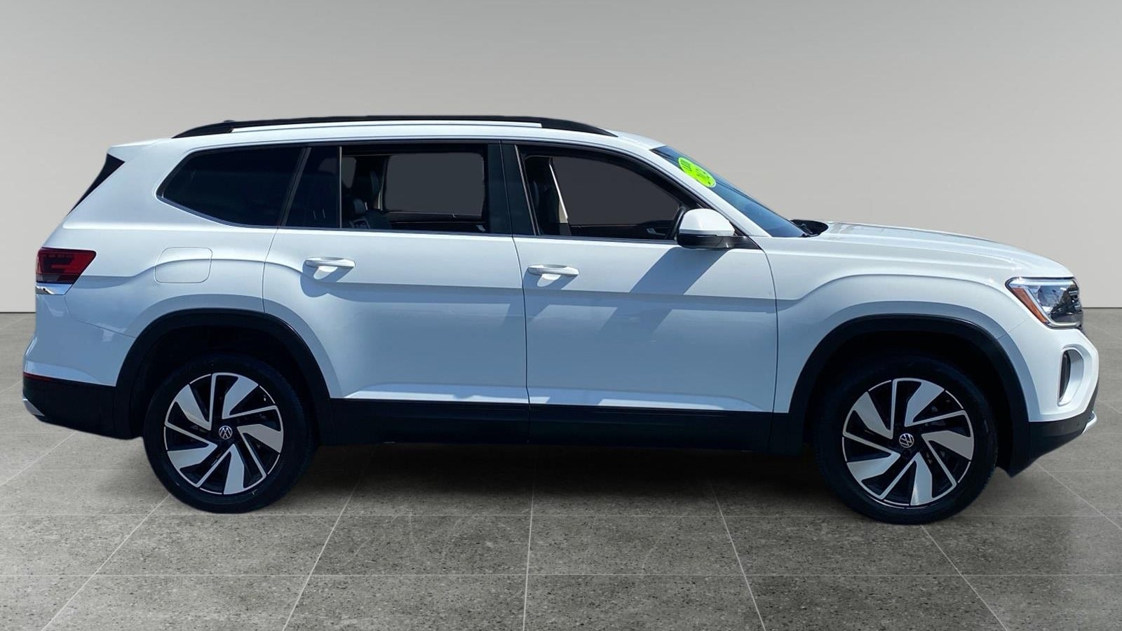 2024 Volkswagen Atlas SE
