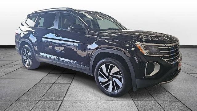 2025 Volkswagen Atlas SE