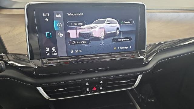2025 Volkswagen Atlas SE