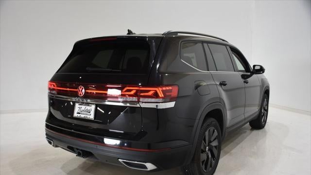 2025 Volkswagen Atlas SE